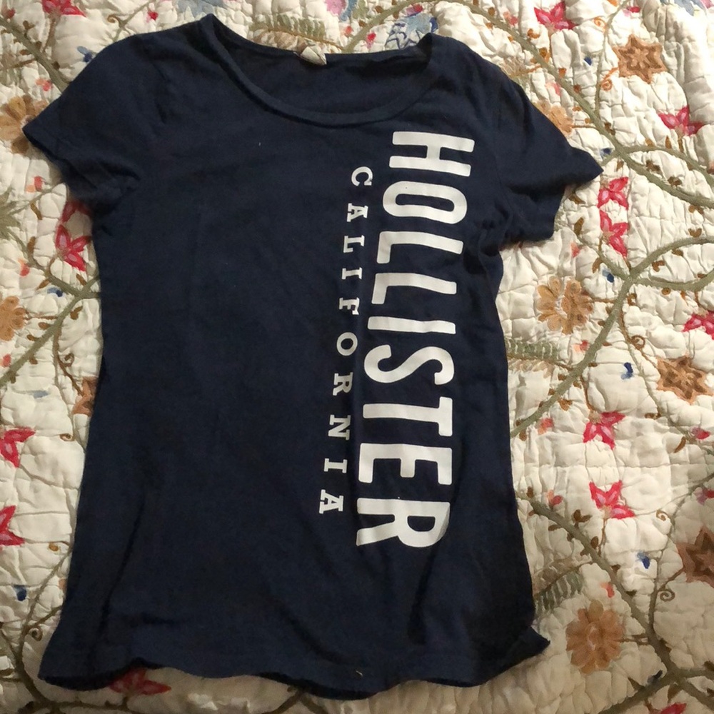 Girls hollister T-shirt size large